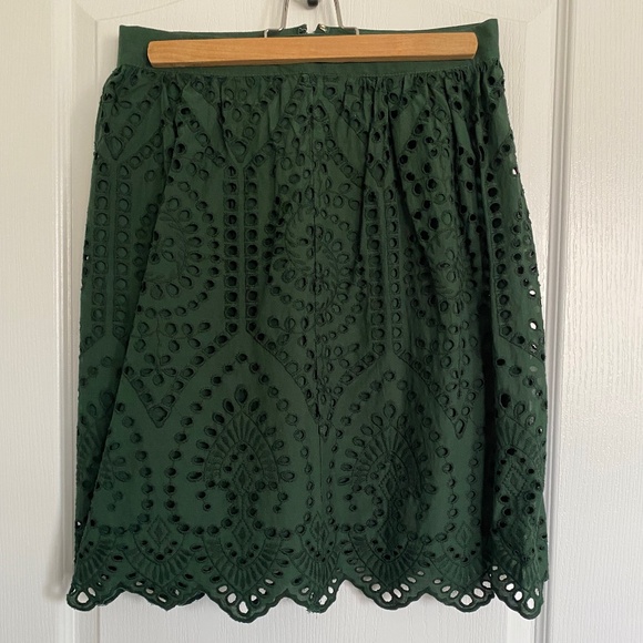 NWOT LOFT Eyelet Skirt - Picture 1 of 12